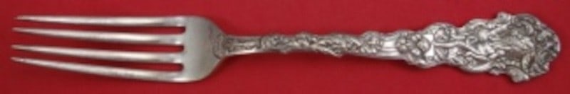 Sterling Silver 7.75 Inch Dinner Fork Versailles Pattern by Gorham: Sterling Silver 7.75 Inch Dinner Fork Versailles Pattern by Gorham This is a Gorham Versailles pattern dinner fork crafted from sterling silver. Measuring 7 3/4 inches in length, this pre-owned flatwa