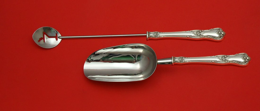 Lunt Memory Lane Sterling Silver 2pc Bar Set Custom Made: Lunt Memory Lane Sterling Silver 2pc Bar Set Custom Made This exquisite 2-piece bar set, crafted by Lunt, features the elegant Memory Lane pattern. Made from high-quality sterling silver with a custom