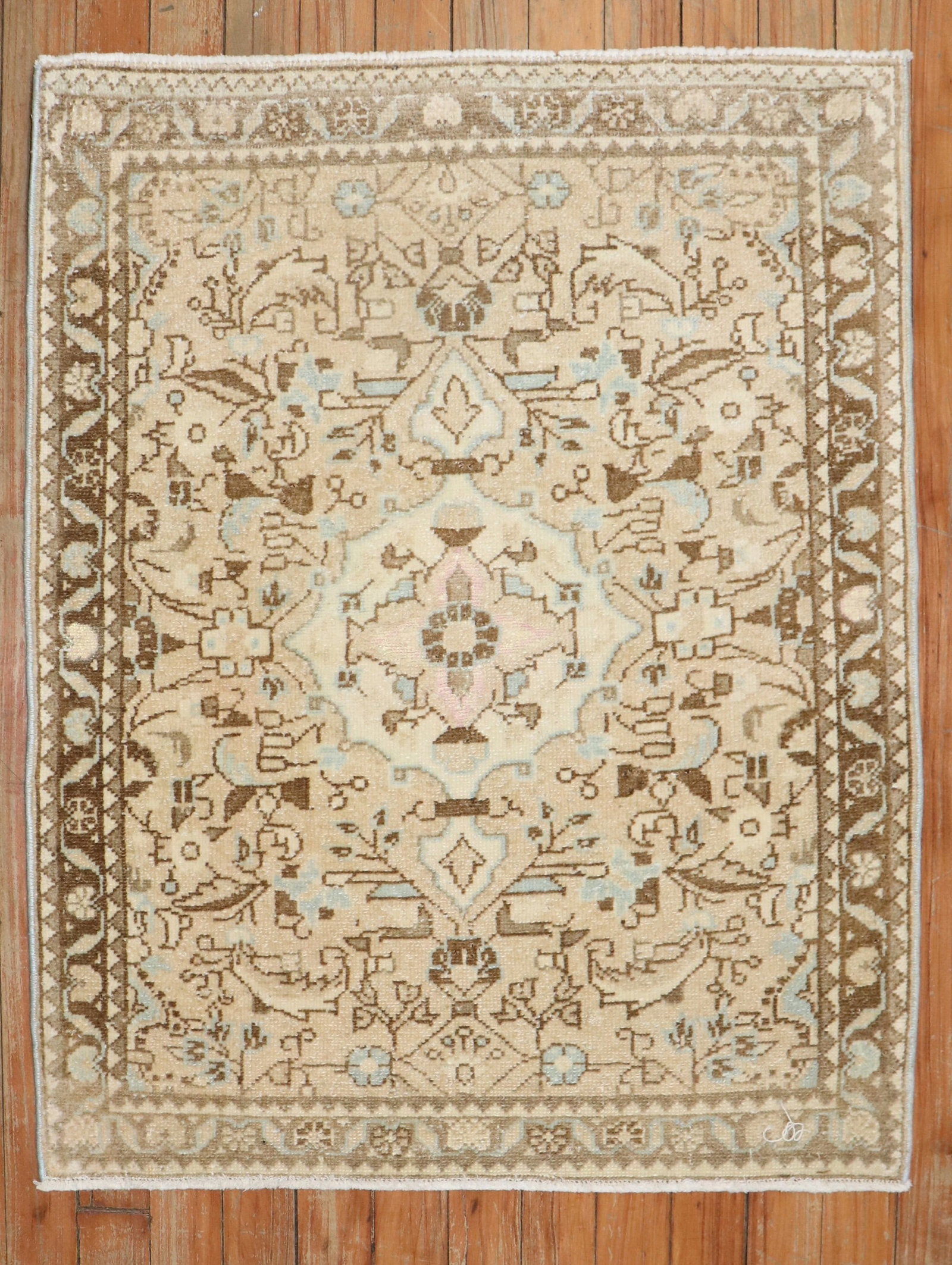 2' 3" x 2' 11" Persian Sarouk Yastik Rug: 2' 3" x 2' 11" Persian Sarouk Yastik Rug Persian Sarouk rug in a neutral color palette, dating to the second quarter of the 20th century. This pre-owned piece is identified as a Sarouk and falls withi