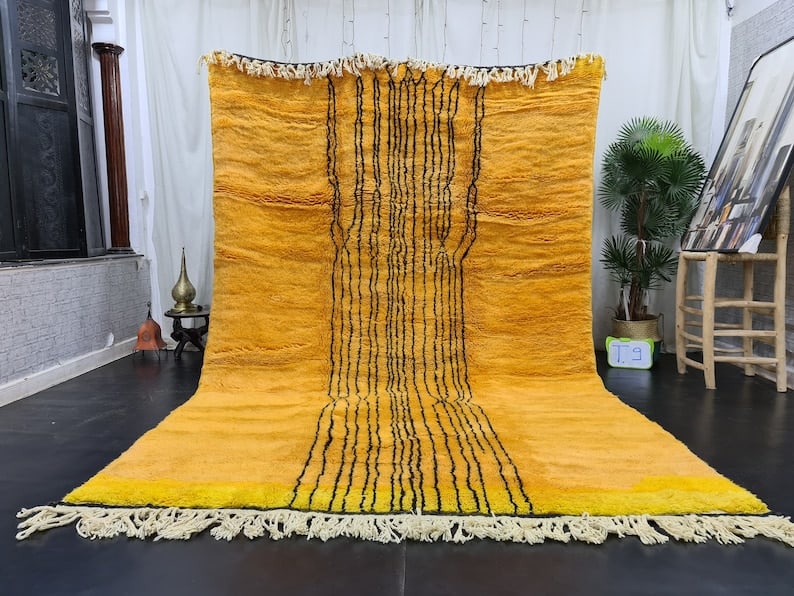 Handwoven Luxury Soft Rug 100% Local Sheep Wool Morocco 10 x 6.56 Feet: Handwoven Luxury Soft Rug 100% Local Sheep Wool Morocco 10 x 6.56 Feet Experience the luxury of this handwoven soft rug, meticulously crafted in the Atlas Mountains by skilled local Berber women weave