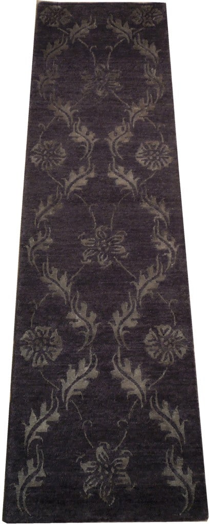 Tibet Runner 2.8 x 9.9 Handmade Royal Purple Wool Silk Rug: Tibet Runner 2.8 x 9.9 Handmade Royal Purple Wool Silk Rug Free continental US Shipping Introducing a stunning Royal Purple Tibet Runner, meticulously handcrafted by skilled artisans in Tibet. This ex