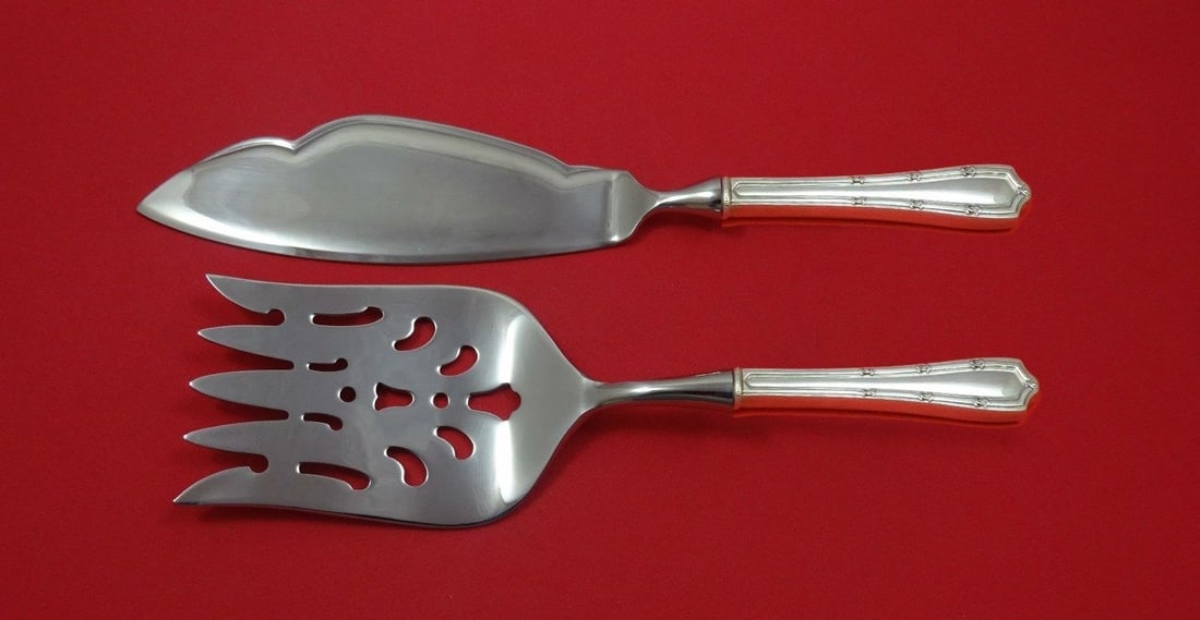 Francis I by Alvin Sterling Silver Fish Serving Set 2 Pieces Custom Made: Francis I by Alvin Sterling Silver Fish Serving Set 2 Pieces Custom Made Elevate your dining experience with this exquisite Francis I by Alvin Sterling Silver Fish Serving Set. Custom made with a holl