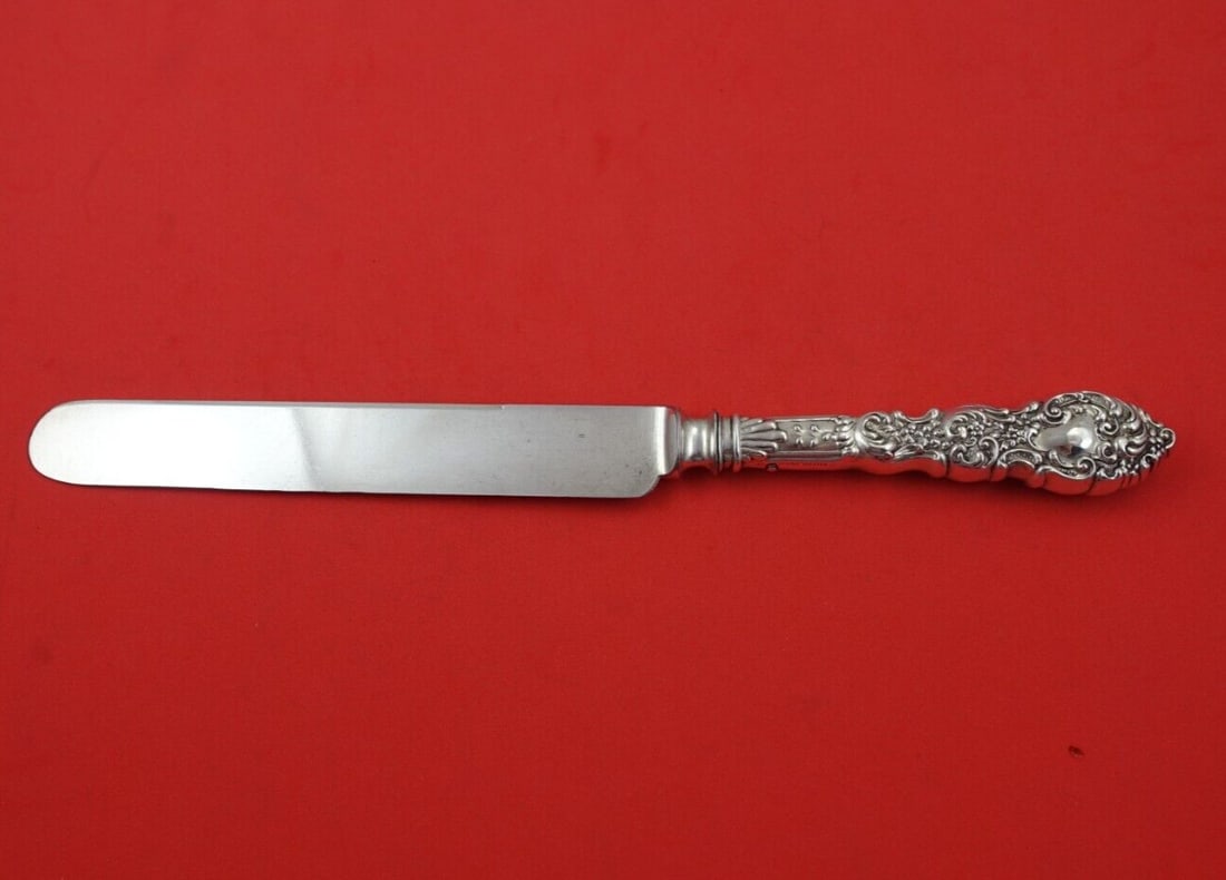 Unger Passaic Sterling Silver Dinner Knife 10.25 Inch Flatware: Unger Passaic Sterling Silver Dinner Knife 10.25 Inch Flatware This exquisite dinner knife is part of the Passaic pattern by Unger, crafted from high-quality sterling silver. Measuring 10 1/4 inches i