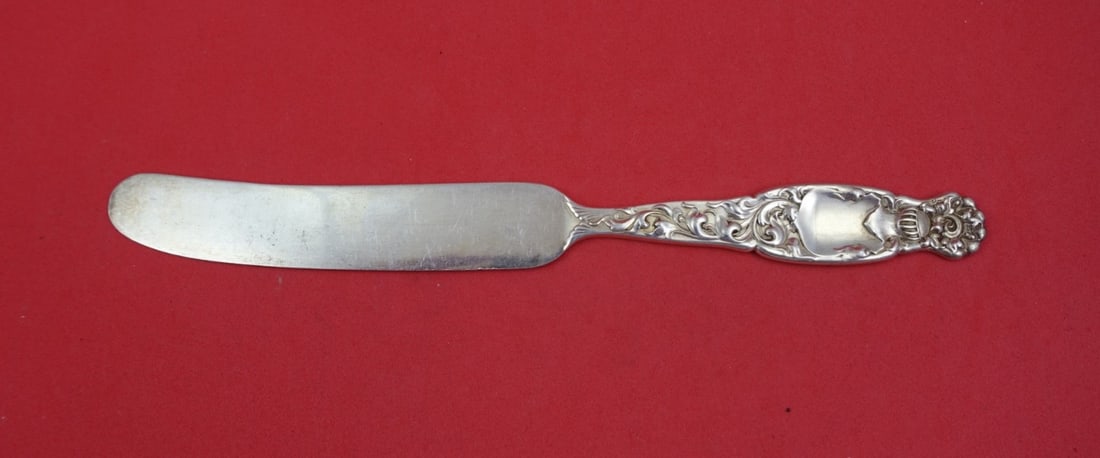 Sterling Silver Regular Knife Heraldic Pattern by Whiting 8.25 Inch: Sterling Silver Regular Knife Heraldic Pattern by Whiting 8.25 Inch This is a Heraldic pattern regular knife by Whiting, crafted from sterling silver with a hollow handle. The knife measures 8 1/4 inc