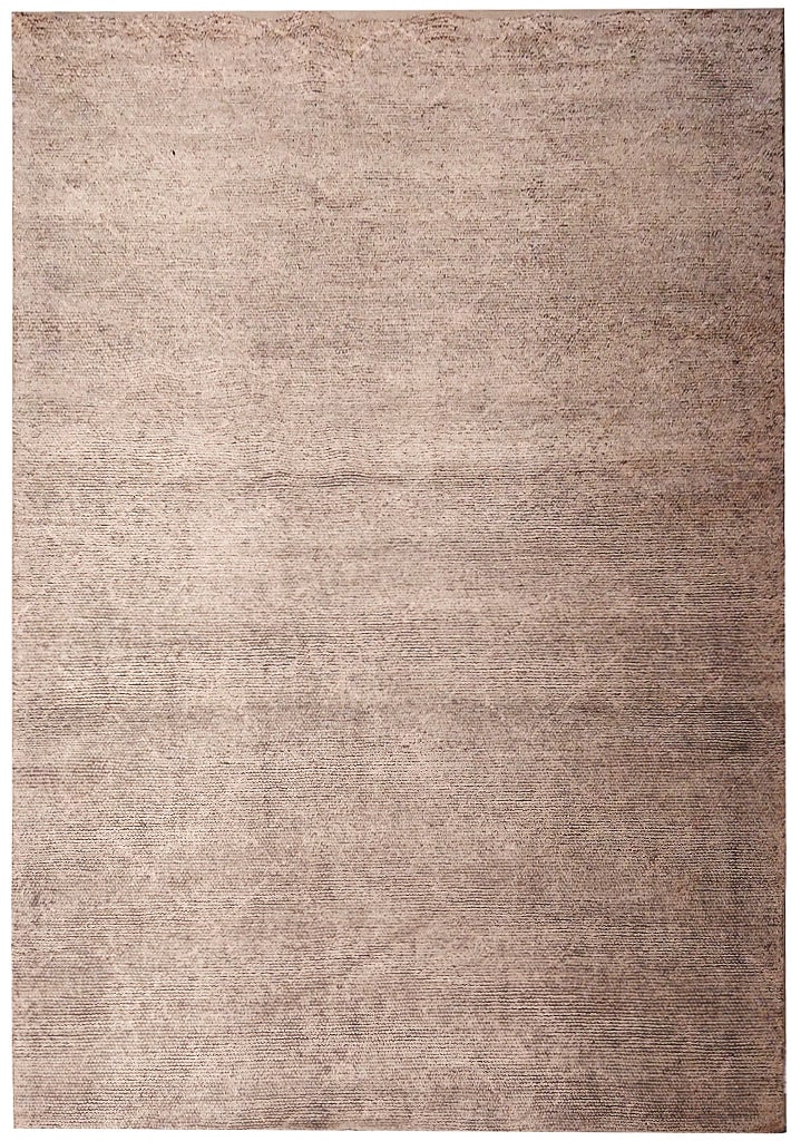 6 x 9 Modern Handmade Rug Light Gray: 6 x 9 Modern Handmade Rug Light Gray Free continental US Shipping Transform your space with this modern handmade rug in a stylish light gray hue. Perfect for adding elegance and comfort to any room, t