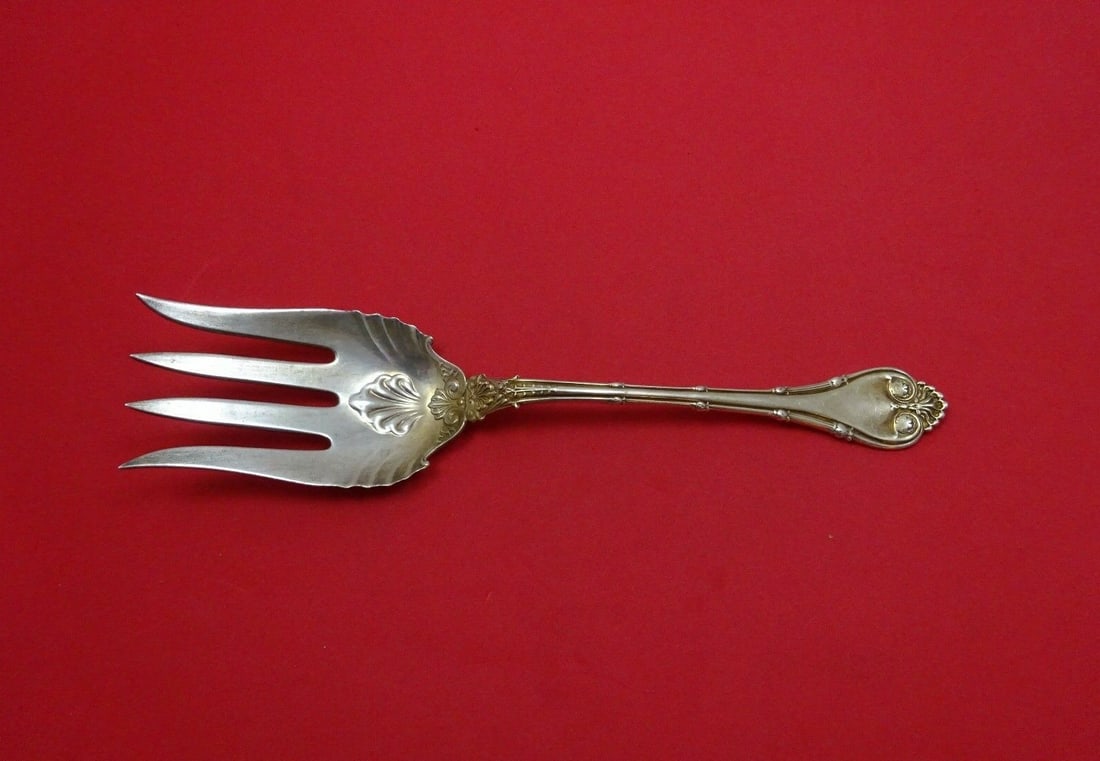 Whiting Empire Sterling Silver Gold Washed Salad Serving Fork 8 3/4: Whiting Empire Sterling Silver Gold Washed Salad Serving Fork 8 3/4 Sterling silver salad serving fork in the Empire pattern by Whiting, featuring a gold washed finish. It is not monogrammed and is
