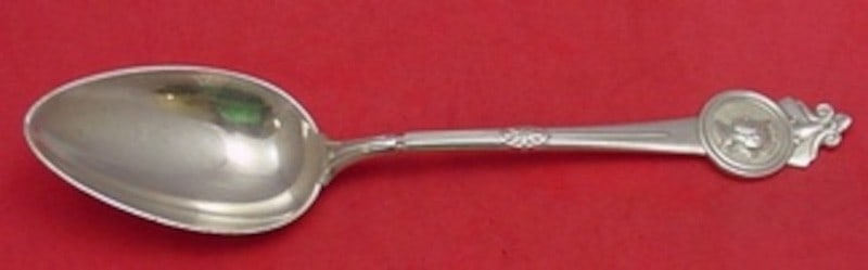 Sterling Silver Medallion Pattern 8.5 Inch Serving Spoon by Gorham: Sterling Silver Medallion Pattern 8.5 Inch Serving Spoon by Gorham This is a Gorham sterling silver serving spoon from the Medallion pattern, featuring a multi-motif design. The spoon measures 8 1/2 i