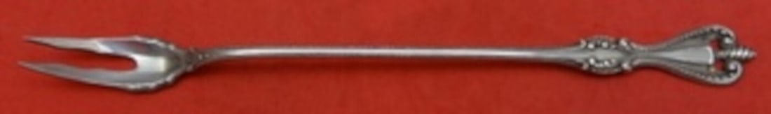 Towle Old Colonial Sterling Silver 2-Tine Olive Fork 8 1/4 Inch: Towle Old Colonial Sterling Silver 2-Tine Olive Fork 8 1/4 Inch Discover the timeless elegance of the Old Colonial by Towle Sterling Silver Olive Fork. This exquisite serving fork features a classic 2