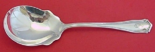 Shreve Winchester Sterling Silver Scalloped Berry Spoon 8 5/8: Shreve Winchester Sterling Silver Scalloped Berry Spoon 8 5/8 Sterling silver berry spoon in the Winchester pattern by Shreve & Co. with a scalloped design and 8 5/8 inch length. It is monogrammed (mo