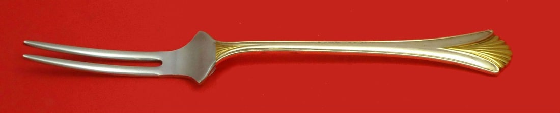 Lunt Regency Shell Gold Sterling Silver Spinach Fork Custom Made 7.5": Lunt Regency Shell Gold Sterling Silver Spinach Fork Custom Made 7.5" This exquisite spinach fork showcases the Regency Shell Gold pattern by Lunt, crafted from high-quality sterling silver. Measuring