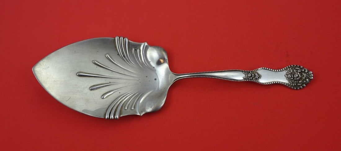 Mount Vernon Adolphus Sterling Silver Pie Server 9 Inch: Mount Vernon Adolphus Sterling Silver Pie Server 9 Inch This exquisite pie server from the Adolphus pattern by Mount Vernon is a stunning example of fine craftsmanship in sterling silver. Measuring 9 