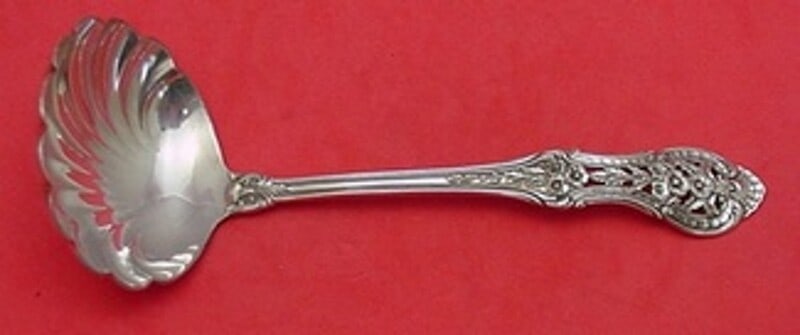 International Sterling Silver Primrose Gravy Ladle Shell Bowl 6.5" (1 of 2)