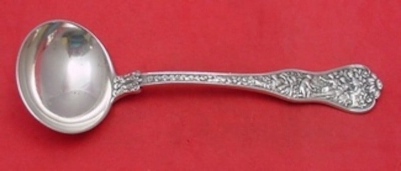 Tiffany Co Olympian Sterling Silver Plain Gravy Ladle 7 3/8": Tiffany Co Olympian Sterling Silver Plain Gravy Ladle 7 3/8" Tiffany & Co. Olympian sterling silver gravy ladle in a plain design, measuring 7 3/8 inches. It is not monogrammed and is described as bei