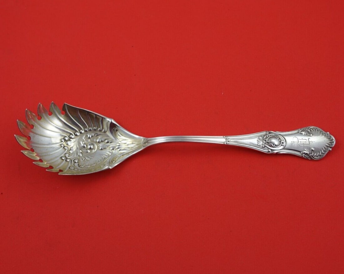 Gorham Regent Sterling Silver Macaroni Server 10 Tines 8 5/8 Inches: Gorham Regent Sterling Silver Macaroni Server 10 Tines 8 5/8 Inches Elegant and functional, this macaroni server from the Regent pattern by Gorham showcases a beautiful design with 10 tines. Made from