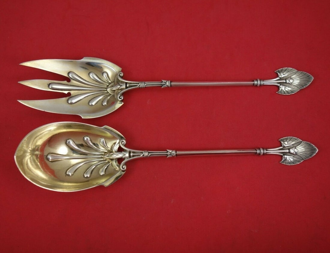 Gorham Lotus Sterling Silver Salad Serving Set 2pc Gold Washed 10": Gorham Lotus Sterling Silver Salad Serving Set 2pc Gold Washed 10" Enhance your dining experience with this exquisite two-piece salad serving set from the renowned Gorham brand, featuring the elegant 