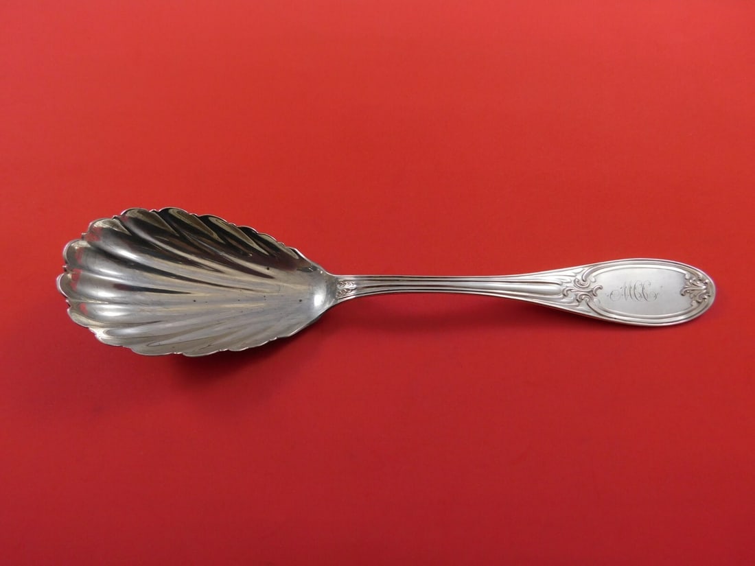 Vanderslice Beaded Sterling Silver Berry Spoon 8.5 Scalloped Bowl: Vanderslice Beaded Sterling Silver Berry Spoon 8.5 Scalloped Bowl This exquisite Beaded Berry Spoon by Vanderslice is a stunning piece crafted from high-quality sterling silver, dating back to the per