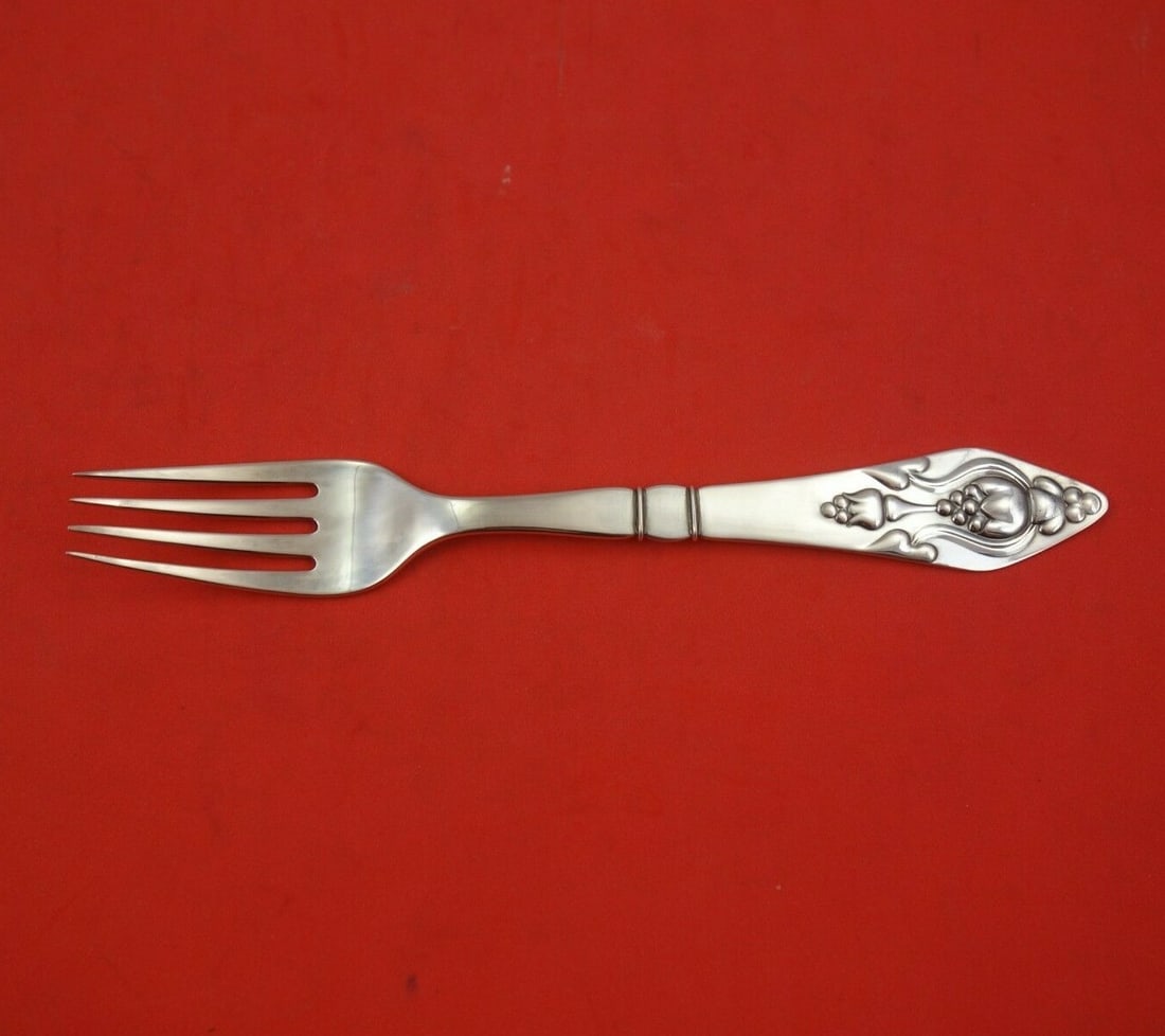 Georg Jensen Fuchsia Sterling Silver Luncheon Fork 6.75" Flatware: Georg Jensen Fuchsia Sterling Silver Luncheon Fork 6.75" Flatware Introducing the Fuchsia Luncheon Fork by Georg Jensen, a stunning piece of flatware crafted from high-quality sterling silver. This fo