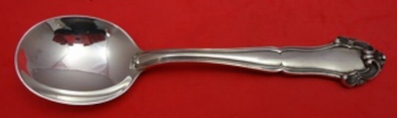 Buccellati Grande Imperiale Sterling Silver Cream Soup Spoon 6 3/4": Buccellati Grande Imperiale Sterling Silver Cream Soup Spoon 6 3/4" Introducing the Grande Imperiale Cream Soup Spoon from Buccellati, a stunning example of Italian craftsmanship. This elegant spoon, 