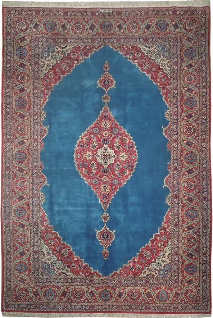 Medium Turquoise Blue Persian Kashan Rug 8.2 x 11.11 Signed: Medium Turquoise Blue Persian Kashan Rug 8.2 x 11.11 Signed Free continental US Shipping Enhance your space with this exquisite genuine Persian Kashan rug, featuring a stunning medium turquoise blue c