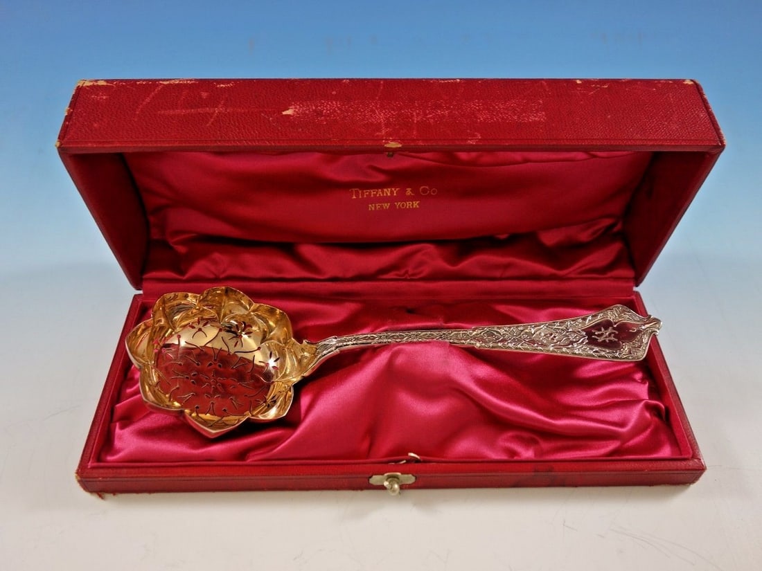Tiffany & Co. Persian Sterling Silver Pea Spoon Gold-Washed Flower Bowl 8 1/4": Tiffany & Co. Persian Sterling Silver Pea Spoon Gold-Washed Flower Bowl 8 1/4" This exquisite pea spoon from the renowned Persian pattern by Tiffany & Co. is crafted from high-quality sterling silver,