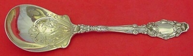 Gorham Virginiana Sterling Silver Gold Washed Preserve Spoon 7 1/4" Antique: Gorham Virginiana Sterling Silver Gold Washed Preserve Spoon 7 1/4" Antique Introducing the Virginiana Preserve Spoon by Gorham, a stunning addition to any collection. This antique serving spoon, craf