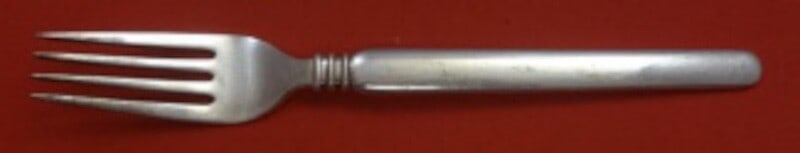 Sterling Silver Dinner Fork W and S Sorensen Windsor 7 3/4": Sterling Silver Dinner Fork W and S Sorensen Windsor 7 3/4" Sterling silver dinner fork in the Windsor pattern by W & S Sorensen. It is not monogrammed and is in excellent pre-owned condition.