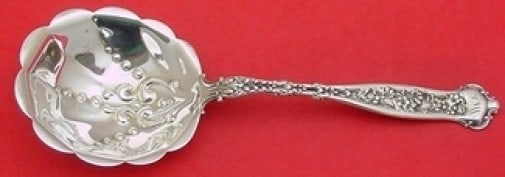 Whiting Dresden Sterling Silver Berry Spoon Ruffled Edge 8 3/4in: Whiting Dresden Sterling Silver Berry Spoon Ruffled Edge 8 3/4in This exquisite serving spoon is a stunning example of the Dresden pattern by Whiting, crafted from high-quality sterling silver. The sp
