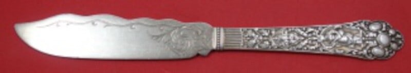 Gorham Medici Old Sterling Silver Fish Knife 8 Bright-Cut: Gorham Medici Old Sterling Silver Fish Knife 8 Bright-Cut This exquisite fish knife from the Medici Old pattern by Gorham showcases fine craftsmanship and elegance. Crafted from sterling silver, this 