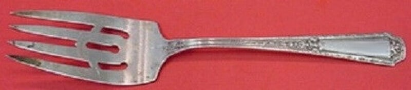 Towle Louis XIV Sterling Silver Cold Meat Fork 7 3/4 inches: Towle Louis XIV Sterling Silver Cold Meat Fork 7 3/4 inches This exquisite Louis XIV cold meat fork by Towle is crafted from high-quality sterling silver. Measuring 7 3/4 inches, it features a classic
