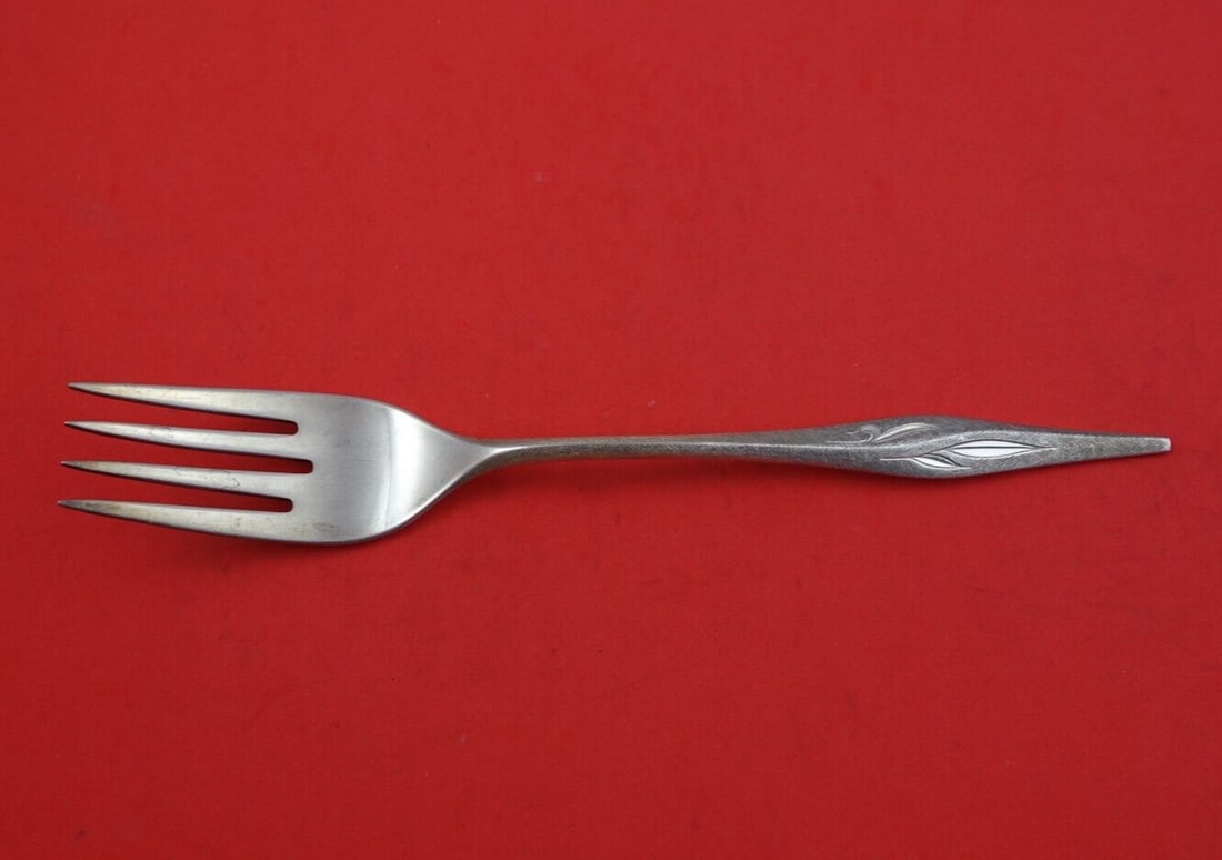 Wallace Still Mood Sterling Silver 9 Inch Cold Meat Fork: Wallace Still Mood Sterling Silver 9 Inch Cold Meat Fork Presenting the exquisite Still Mood Cold Meat Fork by Wallace, a stunning addition to your tableware. This serving fork measures 9 inches and i