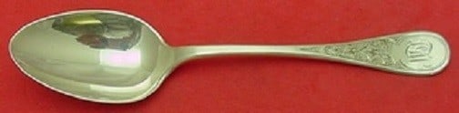 Tiffany & Co. Ivy Pattern Sterling Silver Soup Spoon 7": Tiffany & Co. Ivy Pattern Sterling Silver Soup Spoon 7" Discover this exquisite 7" place soup spoon from Tiffany & Co., beautifully crafted in sterling silver. This piece features the charming Ivy pat