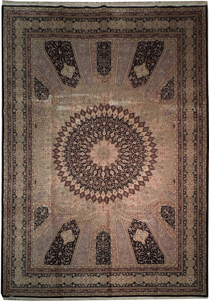 Luxurious 9.9 x 13.9 Black Wool Silk Hand-Knotted Area Rug: Luxurious 9.9 x 13.9 Black Wool Silk Hand-Knotted Area Rug Free continental US Shipping Introducing an exquisite 9.9 x 13.9 Black Wool & Silk Fine Quality Rug, a true testament to unparalleled craftsm