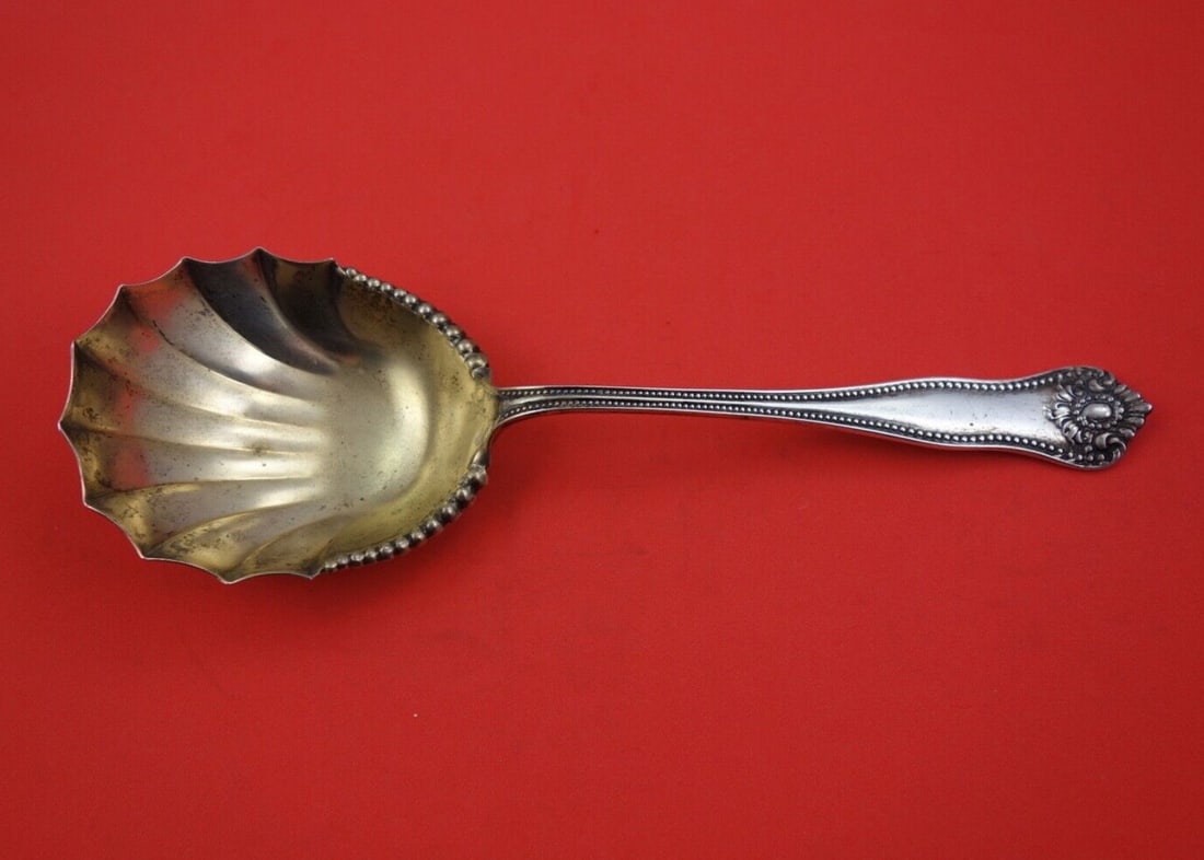 Mount Vernon Lexington Sterling Silver Berry Spoon Gold Wash 8 5/8": Mount Vernon Lexington Sterling Silver Berry Spoon Gold Wash 8 5/8" This exquisite berry spoon is part of the Lexington pattern by Knowles and Mount Vernon. Crafted from high-quality sterling silver, 