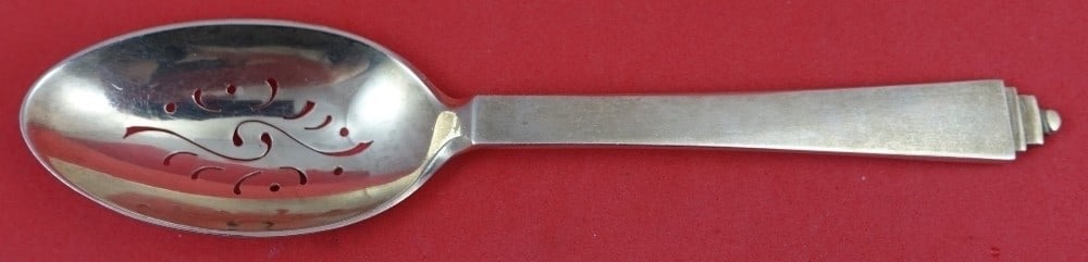 Sterling Silver Tea Straining Spoon Pyramid Pattern GI Mark 6 Inch: Sterling Silver Tea Straining Spoon Pyramid Pattern GI Mark 6 Inch This is a sterling silver tea straining spoon in the Pyramid pattern by Georg Jensen. Featuring the GI mark, this Danish-made spoon m