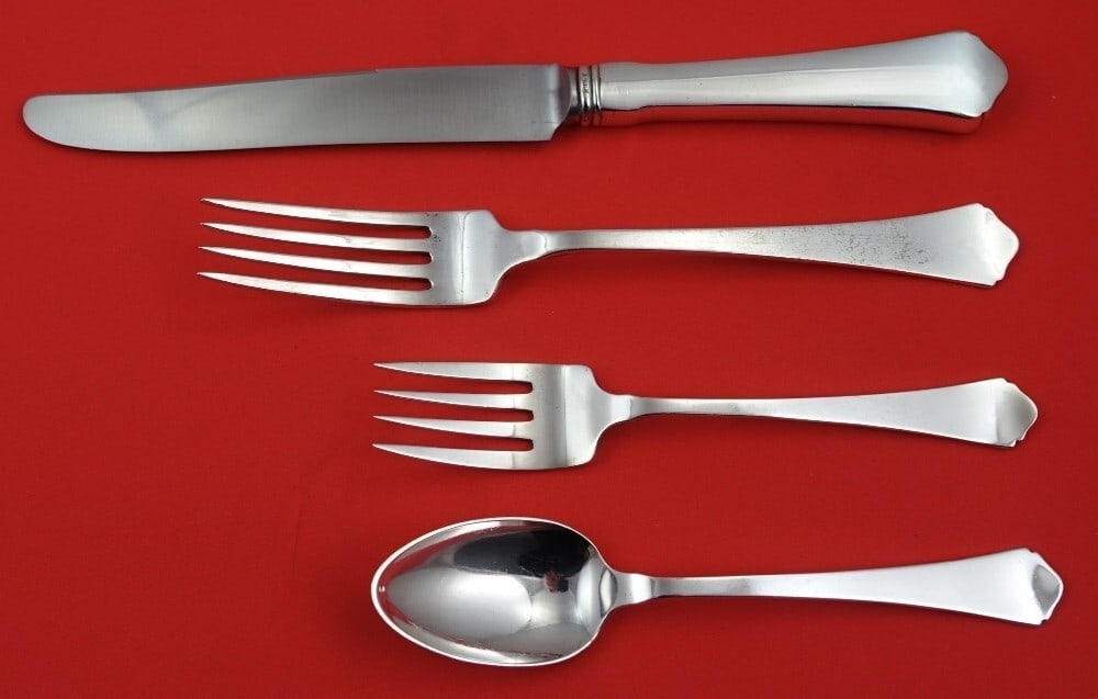 Wallace Antique Sterling Silver 4-Piece Place Setting (1 of 4)