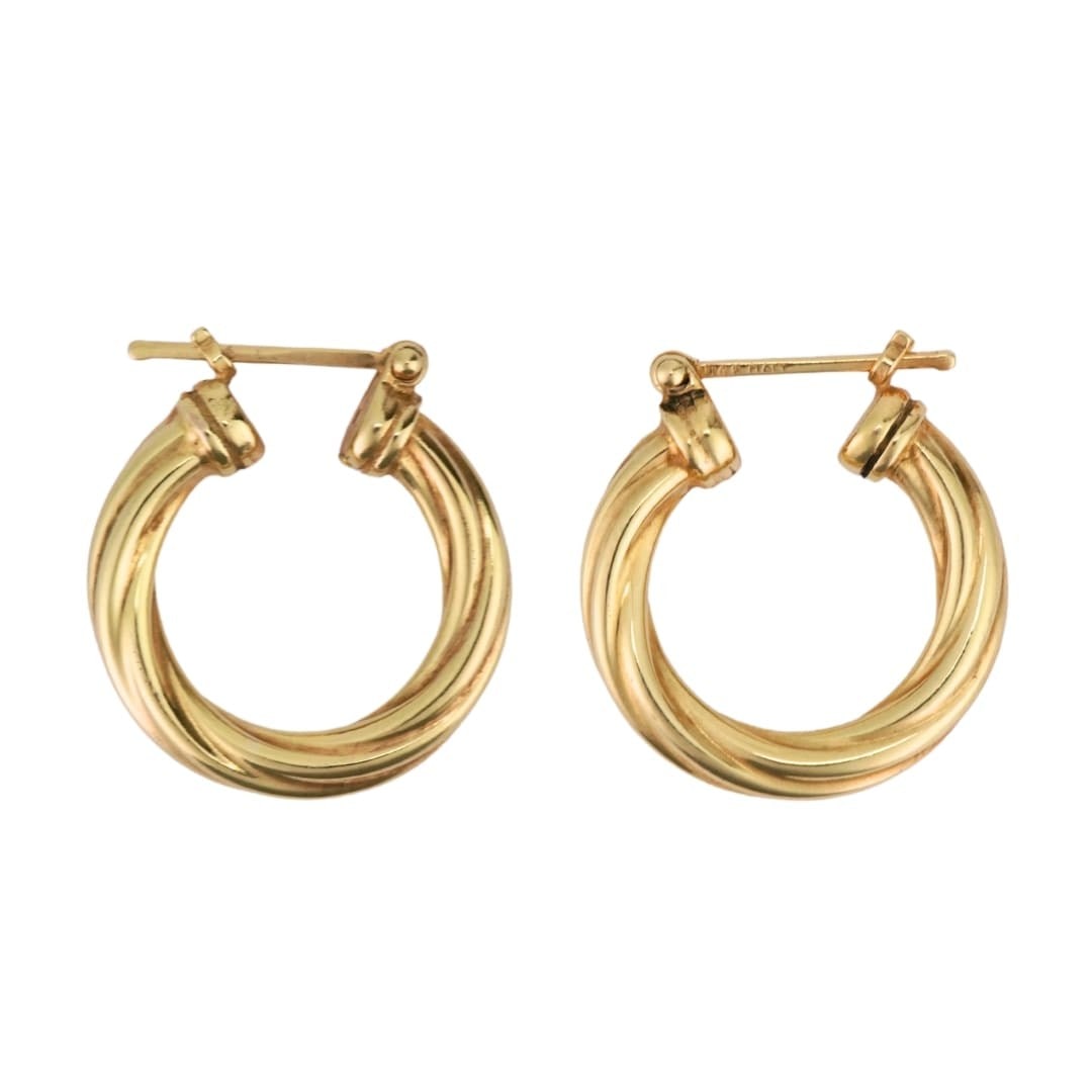 Unbranded 14K Italy round hoop earrings in yellow gold: Unbranded 14K Italy round hoop earrings in yellow gold Classic 14K yellow gold tube hoop earrings with a round hoop design and posts for pierced ears. Stamped 14K Italy, this pre-owned pair is in very