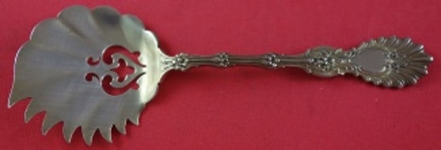 Whiting Radiant Sterling Silver 6 Inch Cucumber Server with Teeth: Whiting Radiant Sterling Silver 6 Inch Cucumber Server with Teeth Presenting a stunning Sterling Silver Cucumber Server with Teeth from the renowned Radiant pattern by Whiting, measuring 6 inches in l