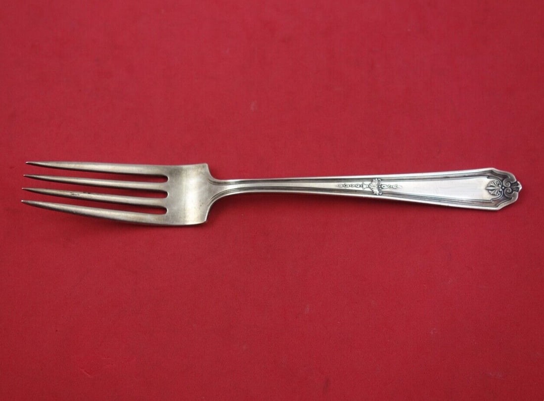 Alvin Gainsborough Sterling Silver Dinner Fork 7 7/8 Inch Flatware: Alvin Gainsborough Sterling Silver Dinner Fork 7 7/8 Inch Flatware This exquisite Gainsborough dinner fork from Alvin is crafted from high-quality sterling silver. Measuring 7 7/8 inches, this fork fe