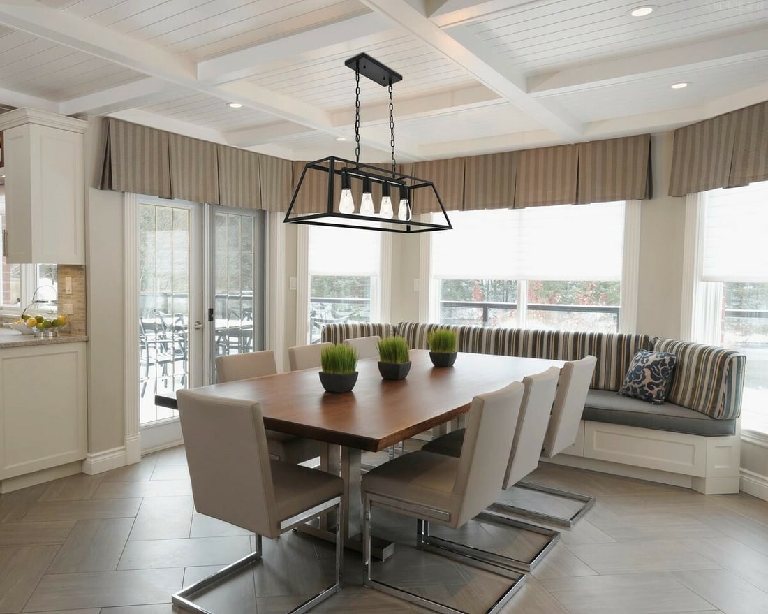 Resolute 4-Light Black Farmhouse Chandelier Adjustable Height Indoor Lighting (1 of 12)