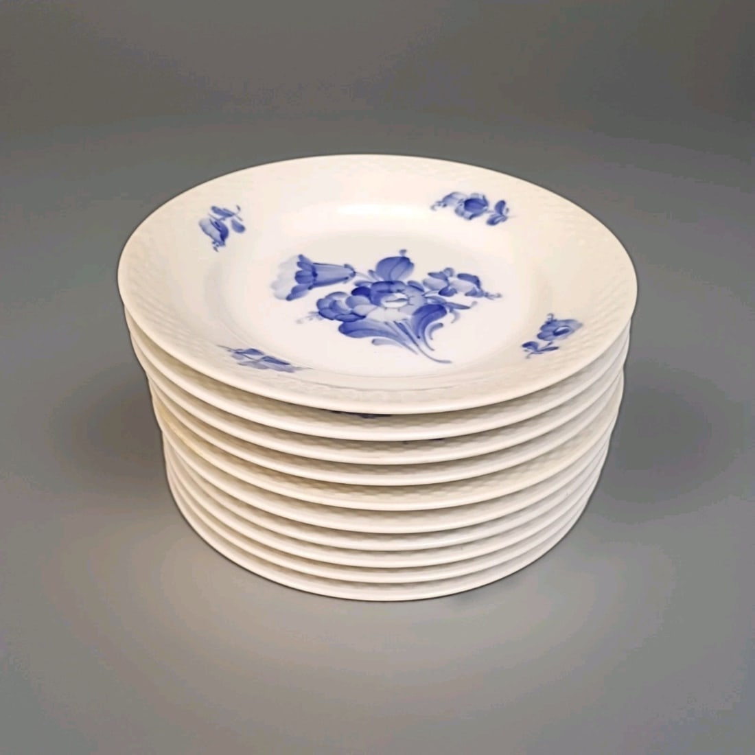 Set of 10 Royal Copenhagen Blue Flowers Braided 6.5 Porcelain Plates (1 of 5)