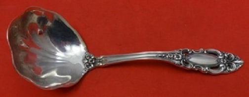 Towle Grand Duchess Sterling Silver Gravy Ladle 6.5 Inches: Towle Grand Duchess Sterling Silver Gravy Ladle 6.5 Inches This exquisite Grand Duchess gravy ladle by Towle is crafted from high-quality sterling silver and measures 6 1/2 inches in length. The elega