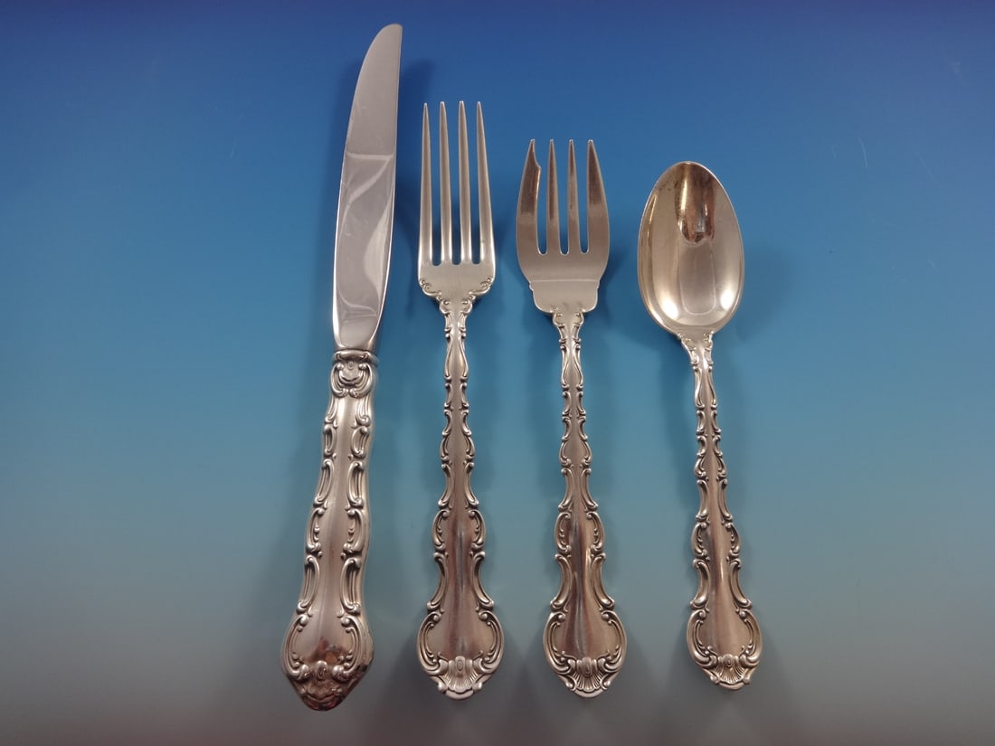 Gorham Strasbourg Sterling Silver Flatware Set for 6 - 27 Pieces with Caddy: Gorham Strasbourg Sterling Silver Flatware Set for 6 - 27 Pieces with Caddy Enhance your dining experience with this exquisite Strasbourg flatware set by Gorham, featuring 27 pieces crafted in sterlin