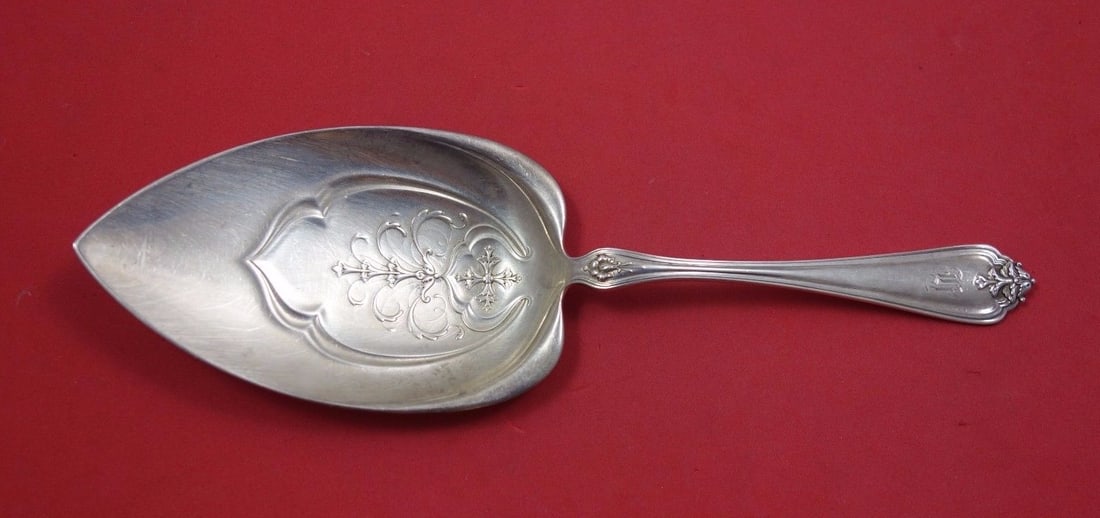 Whiting Duchess Sterling Silver Pie Server Flat Handle 9 Inch: Whiting Duchess Sterling Silver Pie Server Flat Handle 9 Inch This exquisite pie server from the Duchess pattern by Whiting is crafted entirely from sterling silver, showcasing a flat handle for a cla