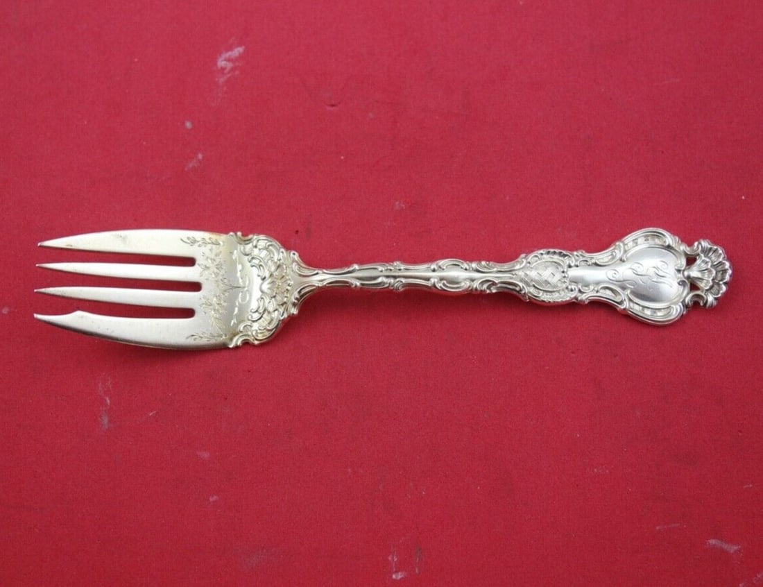 Durgin Regent Sterling Silver Salad Fork 6 inch Bright-Cut Monogrammed: Durgin Regent Sterling Silver Salad Fork 6 inch Bright-Cut Monogrammed This exquisite salad fork features the elegant Regent pattern by Durgin, crafted from fine sterling silver. Measuring 6 inches in