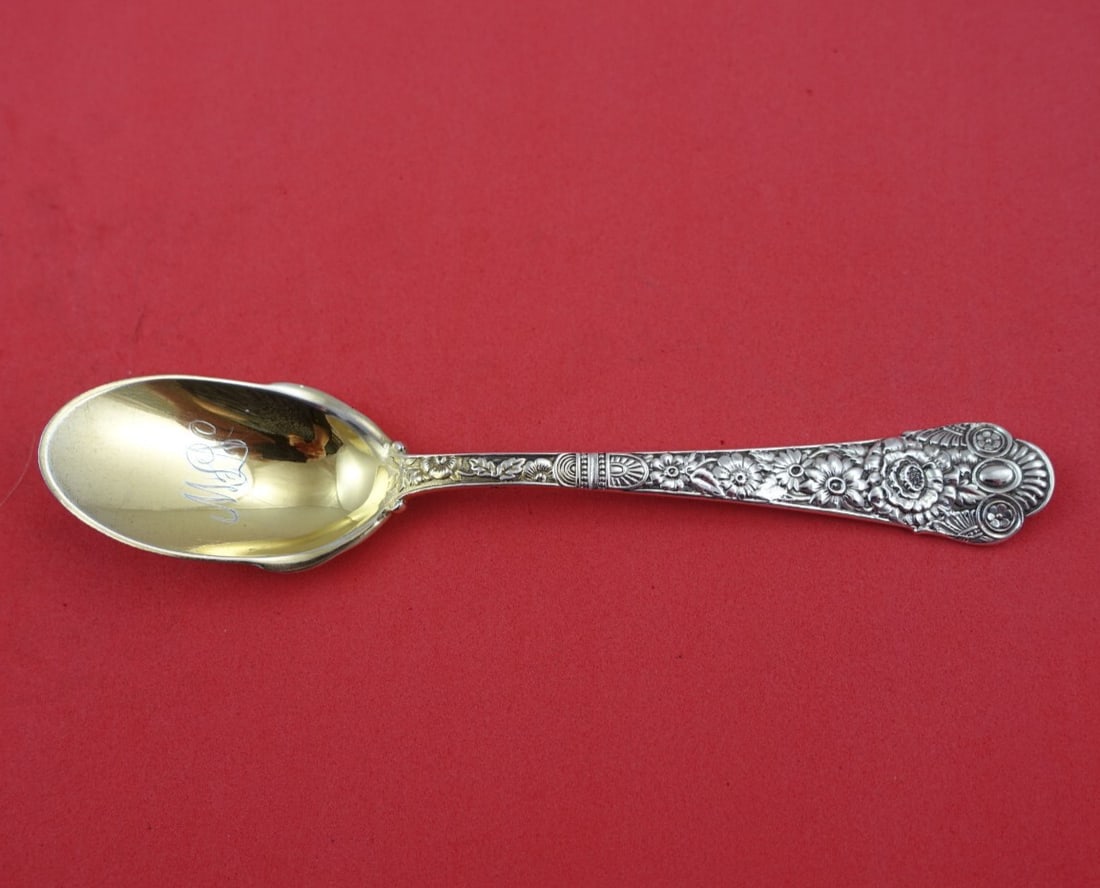 Gorham Cluny Sterling Silver Ice Cream Spoon Gold Washed 6 Inch: Gorham Cluny Sterling Silver Ice Cream Spoon Gold Washed 6 Inch Indulge in a touch of elegance with this exquisite Cluny ice cream spoon by Gorham. Crafted from high-quality sterling silver, this orig