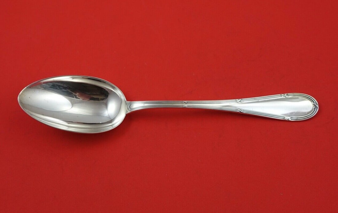 Buccellati Parma Sterling Silver Dinner Spoon 8.5" Unmonogrammed: Buccellati Parma Sterling Silver Dinner Spoon 8.5" Unmonogrammed Elevate your dining experience with this exquisite 8 1/2" dinner spoon from the renowned Parma pattern by Buccellati. Crafted from ster