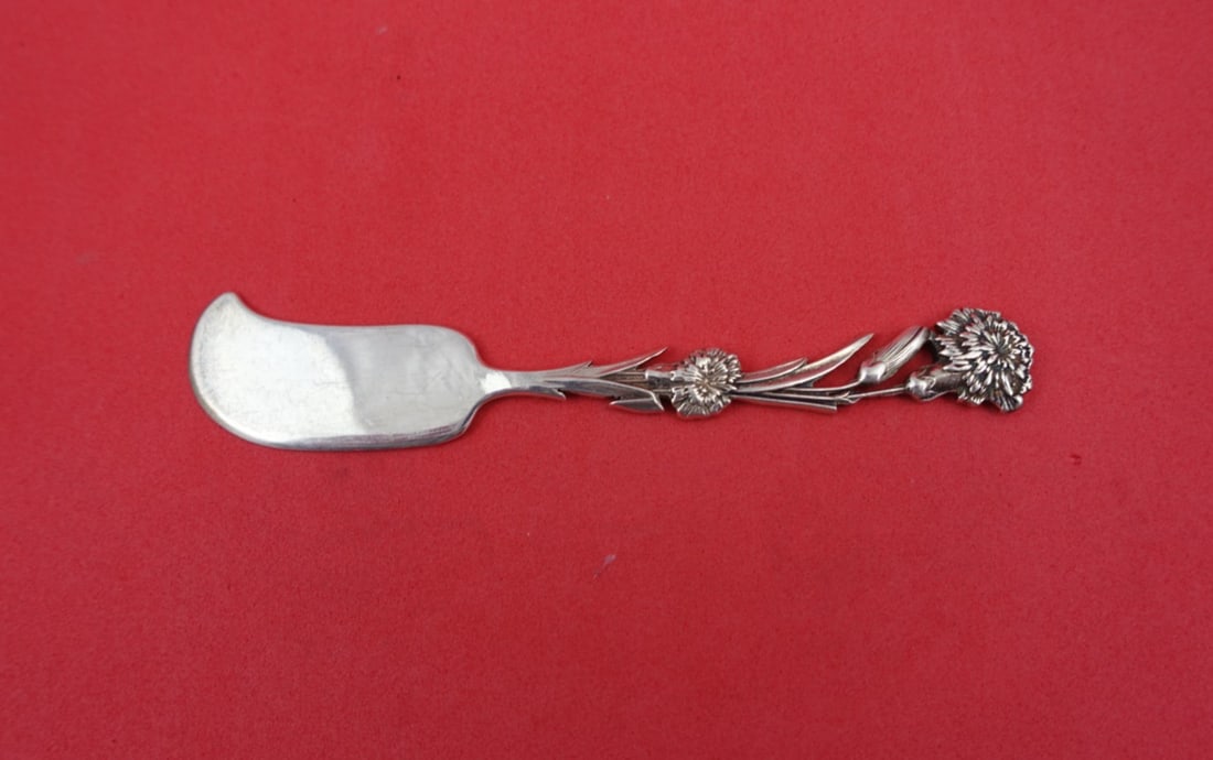 Sterling Silver Pate Knife Flora Pattern Pink Carnation Pierced 4 5/8 Inch: Sterling Silver Pate Knife Flora Pattern Pink Carnation Pierced 4 5/8 Inch This is a Shiebler Flora pattern sterling silver pate knife featuring a pierced pink carnation design. The knife measures 4 5