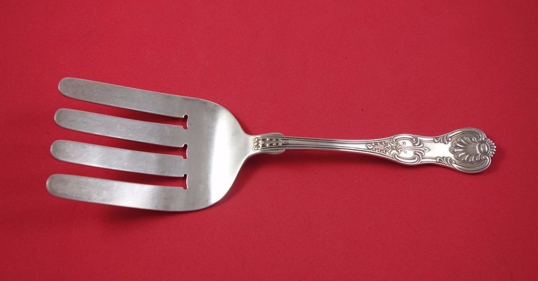King by Wallace Sterling Silver Asparagus Fork 9 1/8 Inch: King by Wallace Sterling Silver Asparagus Fork 9 1/8 Inch This exquisite asparagus fork from the King by Wallace collection is crafted from high-quality sterling silver, showcasing the elegance and cr