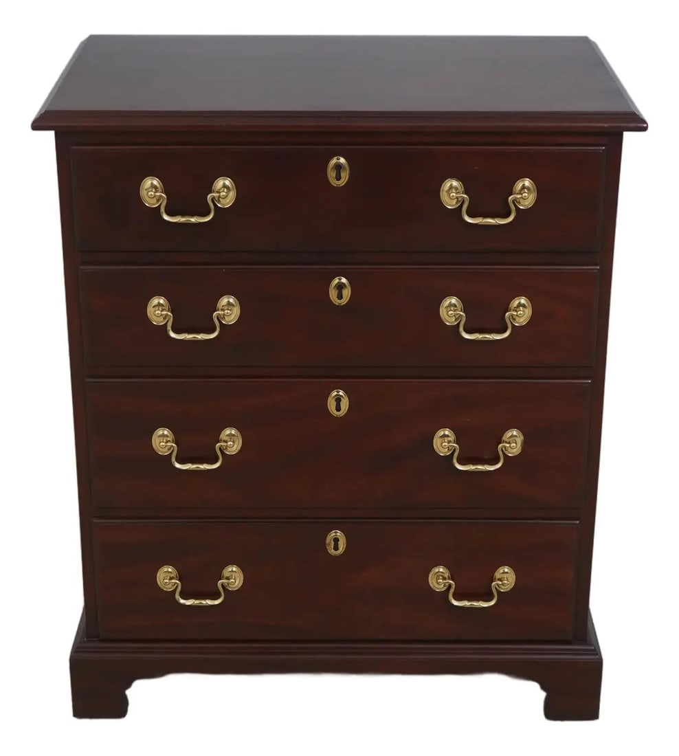 Richmond Hill Mahogany Chippendale Style Four Drawer Bachelor Chest: Richmond Hill Mahogany Chippendale Style Four Drawer Bachelor Chest This Kittinger Richmond Hill bachelor chest features four drawers and is crafted from mahogany in the Chippendale style. It showcase