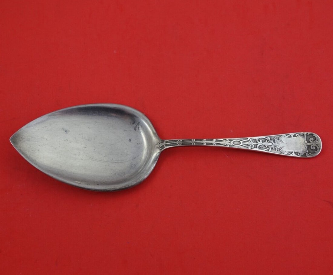 Mount Vernon Sheraton Sterling Silver Pie Server 9 Inch Flat Handle: Mount Vernon Sheraton Sterling Silver Pie Server 9 Inch Flat Handle This exquisite pie server features a flat handle and is crafted entirely from sterling silver, bearing the Sheraton pattern by Mount